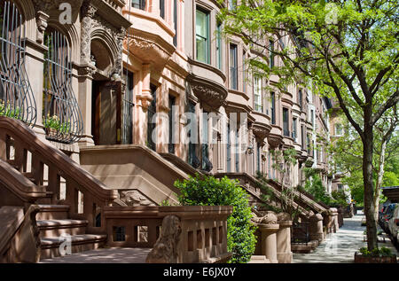 L'arenaria appartamento case, palazzi, residenze sulla Upper West Side di Manhattan, New York, New York. Foto Stock