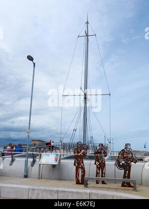 Pont Y Ddraig ponte in Rhyl North Wales UK Foto Stock