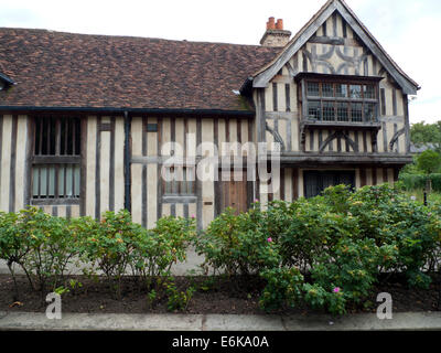 Vista frontale del XV secolo "l'antica casa' in Walthamstow Village, a nord est di Londra E17 REGNO UNITO KATHY DEWITT Foto Stock