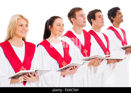 Chiesa coristi holding inno libri e canto Foto Stock