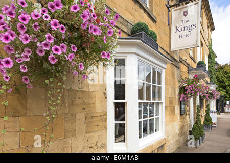 Il Cotswold città mercato di Chipping Campden, Gloucestershire, England, Regno Unito Foto Stock