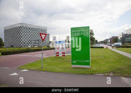 Il campus della Università di Wageningen NL e Atlas building Foto Stock