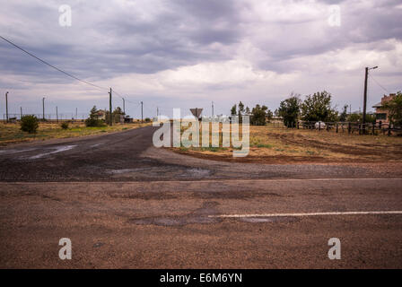 Da aborigeno CREEK HOTEL, McKINLAY, a nord-ovest del Queensland, QUEENSLAND, Australia, pub, LANDSBOROUGH MATILDA AUTOSTRADA Foto Stock