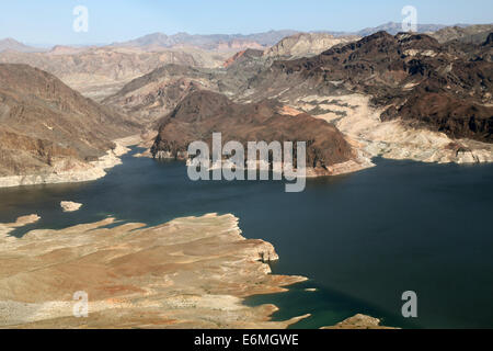 Il lago Mead serbatoio con la siccità visibile sul fiume Colorado in Nevada e Arizona negli Stati Uniti Foto Stock