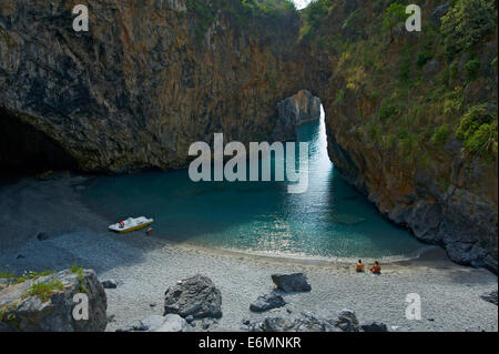 Arco Naturale, Arco Magno, San Nicola Arcella, Capo Scalea, Calabria, Italia Foto Stock