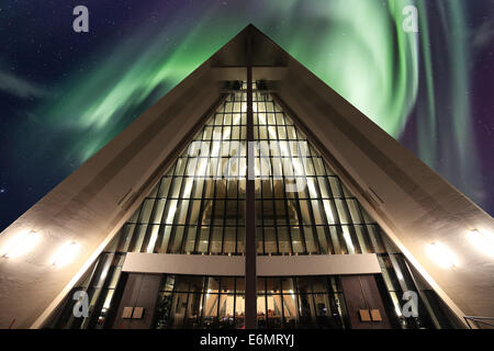 Il Tromsdalen chiesa (Tromsdalen Kirke), noto anche come la Cattedrale Artica Tromso Norvegia troms Foto Stock
