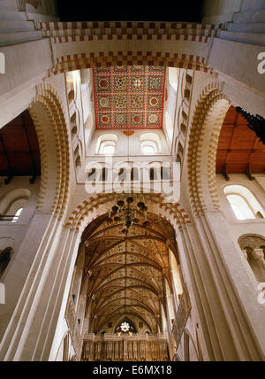 Visualizzare nella torre a St Albans Abbey cattedrale Foto Stock