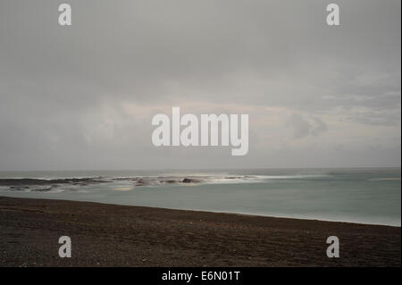 Il mare e la spiaggia di mattina, Shirahama, prefettura di Wakayama, Giappone Foto Stock