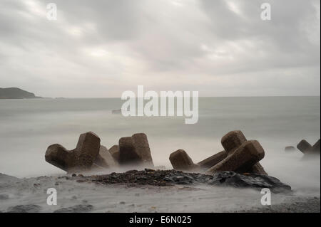 Il mare e la spiaggia di mattina, Shirahama, prefettura di Wakayama, Giappone Foto Stock