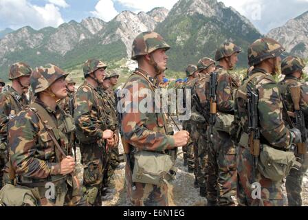 Fml, multinazionale europea Forze terrestri; i soldati dell esercito ungherese Foto Stock