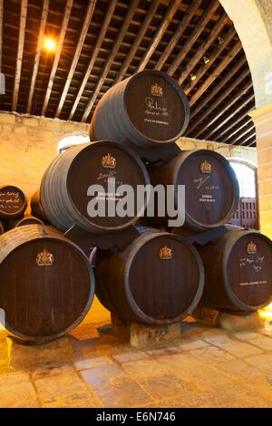 Royal botti, Bodegas Tio Pepe, Jerez de la Frontera, la provincia di Cadiz Cadice, Andalusia, sud ovest Europa Foto Stock