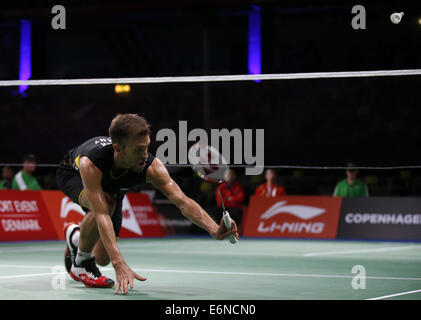 Copenhagen, Danimarca. Il 27 agosto, 2014. Marc Zwiebler di Germania compete durante gli Uomini Singoli Round 2 match contro la rielezione di Chen a lungo della Cina il giorno 3 di Li Ning BWF Campionati del Mondo 2014 a Ballerup Super Arena di Copenhagen, Danimarca, il 27 agosto, 2014. Chen Long ha vinto 2-0. © Wang Lili/Xinhua/Alamy Live News Foto Stock