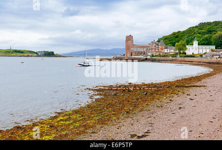 Oban Bay e San Columba's Cathedral, Oban, Argyll & Bute, Scotland, Regno Unito modello di rilascio: No. Proprietà di rilascio: No. Foto Stock