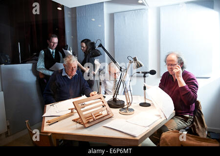 Richard Ingrams, Paul Bailey, Craig Brown, un N Wilson, Tallulah Brown, Eleanor Bron durante un Craig Brown e amici la registrazione Foto Stock