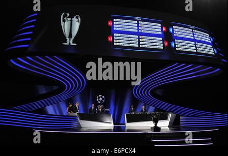 Monte Carlo, Monaco. 28 Agosto, 2014. UEFA Champions League 2014 - 15 disegnare al Grimaldi Forum. Credito: Marcio Machado/ZUMA filo/Alamy Live News Foto Stock