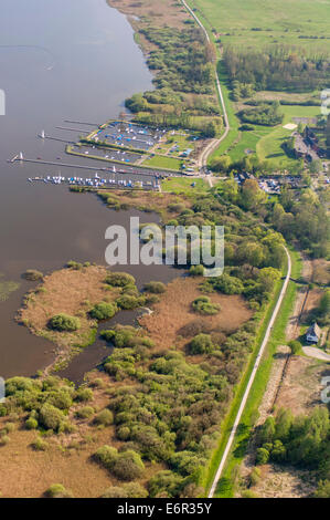 Vista aerea di olgahafen sul lago di Dümmer, dümmerlohhausen, distretto di Diepholz, Bassa Sassonia, Germania Foto Stock