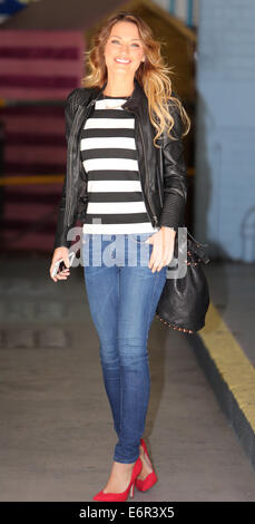 Sam Faiers fuori ITV Studios con: Sam Faiers dove: Londra, Regno Unito quando: 24 Feb 2014 Foto Stock