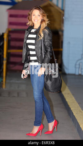 Sam Faiers fuori ITV Studios con: Sam Faiers dove: Londra, Regno Unito quando: 24 Feb 2014 Foto Stock