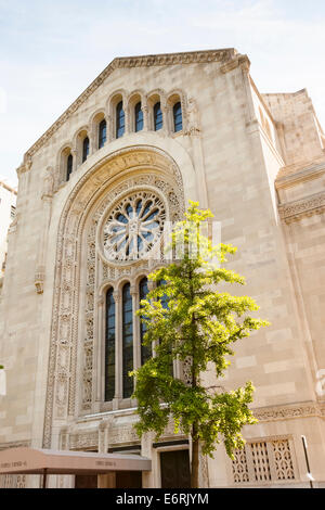 Tempio Emanu-El, noto anche come Emanuel sinagoga, Fifth Avenue,, Manhattan, New York, New York, Stati Uniti d'America Foto Stock