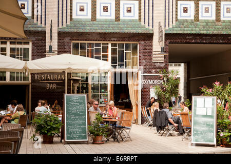 Ristorante ossimoro, Hackesche Höfe cortile complesso in Berlino, Germania, Europa Foto Stock