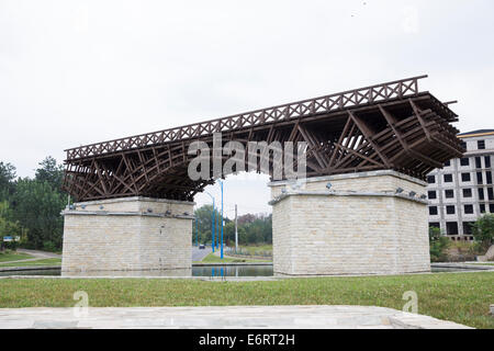 Replica di Traiano il ponte sul Danubio. Foto Stock