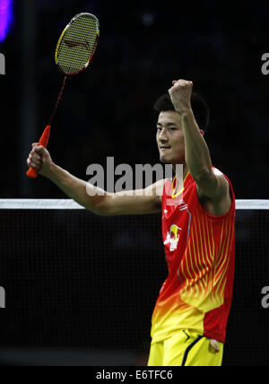 Copenhagen, Danimarca. Il 30 agosto, 2014. Chen a lungo della Cina celebra dopo la Uomini Singoli Semifinale contro Tommy Sugiarto di Indonesia il giorno 6 di Li Ning BWF Campionati del Mondo 2014 a Ballerup Super Arena di Copenhagen, Danimarca, per il 30 agosto 2014. Chen Long ha vinto 2-0. Credito: Wang Lili/Xinhua/Alamy Live News Foto Stock