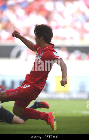 Stuttgart, Germania. Il 30 agosto, 2014. Yuya Osako (Koln) Calcio/Calcetto : Yuya Osako di Koln punteggi il suo lato del primo obiettivo durante la Bundesliga match tra VfB Stuttgart 0-2 1. FC Koln a Mercedes-Benz Arena a Stoccarda in Germania . Credito: ESTREMO ORIENTE PREMERE/AFLO/Alamy Live News Foto Stock