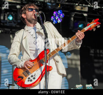 Jersey, Isole del Canale, UK. Il 31 agosto, 2014. Jersey Live Festival Trinità nelle isole del Canale.Il Klaxons eseguendo in Jersey Live Festival Credito: charlie bryan/Alamy Live News Foto Stock