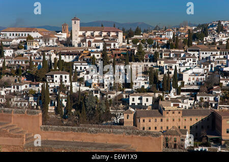 Albaicin trimestre dall'Alhambra di Granada, regione dell'Andalusia, Spagna, Europa Foto Stock