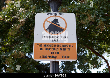 Neighborhood Watch segno sul lampione - USA Foto Stock