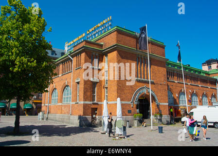 Hakaniemen kauppahalli, Hakaniemi market hall, Hakaniemen tori, Hakaniemi piazza del mercato, Kallio distretto, Helsinki, Finlandia Foto Stock