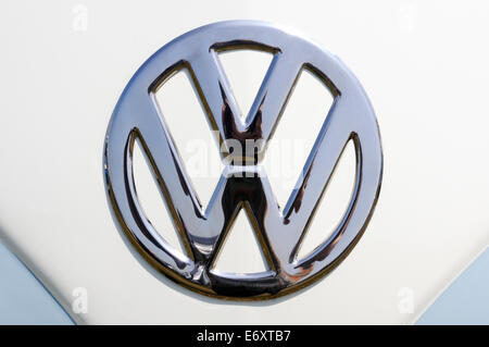 Cofano anteriore Volkswagen badge anni sessanta Camper Foto Stock