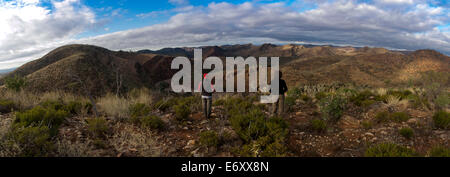 Vista sulle montagne di Flinders Ranges, Flinders Ranges National Park, Sud Australia, Australia Foto Stock