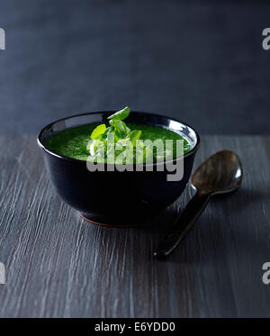 Crema di zuppa di crescione Foto Stock