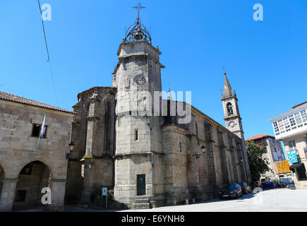 BETANZOS, Spagna - 30 luglio 2014: Igrexa de Santiago o la chiesa di San Giacomo nella storica città di Betanzos, Galizia, Spagna.Questo Foto Stock