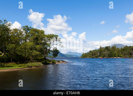 In estate sul Loch Lomond Foto Stock