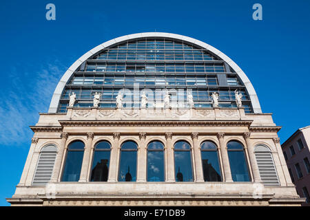 La opera house di Lione, Francia Foto Stock