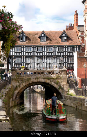 L'alto medievale Ponte sul Fiume Witham, Lincoln City Center, Lincoln, Regno Unito Foto Stock