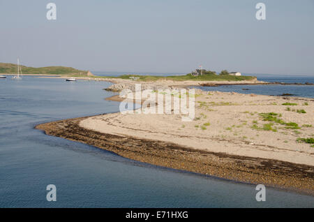 Stati Uniti d'America, Massachusetts, Elizabeth isole, Cuttyhunk Island. Costa rocciosa di Cuttyhunk. Foto Stock
