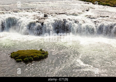 Faxi cascata, noto anche come Fossin Faxi e Vatnsleysufoss sul fiume Tungufljot, vicino a Reykjavik, Islanda Foto Stock