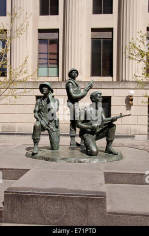 Stati Uniti d'America, Tennessee, Nashville, Legislativo Plaza. Storia militare ramo del Tennessee State Museum. Vietnam War Memorial. Foto Stock