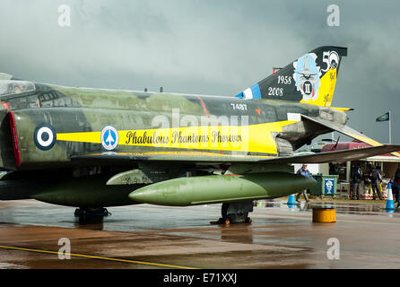 La sezione posteriore il lato della porta della Mcdonnell Douglas fighter bomber ad un airshow inglese Foto Stock