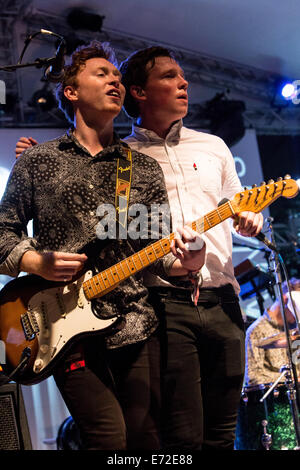 Segrate, Milano, Italia. 03Th Settembre 2014. Il British rock band di CARNABYS suona dal vivo presso il Circolo Magnolia apertura della mostra di Blondie Credito: Rodolfo Sassano/Alamy Live News Foto Stock