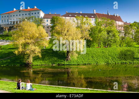 La collina di Toompea, Snelli Tiik lago, la città vecchia di Tallin, patrimonio mondiale dell UNESCO, Estonia, paesi baltici, Europa Foto Stock