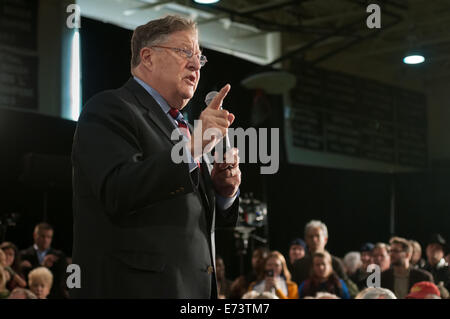 Ex New Hampshire Governatore e capo del personale della Casa Bianca sotto il Presidente George H. W. Bush John H. Sununu campagne. Foto Stock