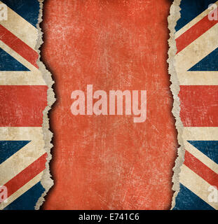 Grunge bandiera britannica sulla carta strappata Foto Stock
