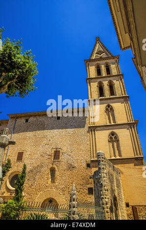 Sant Bartomeu chiesa della città di Soller a Mallorca. Foto Stock