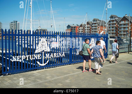 Nettuno Marina Ipswich Suffolk REGNO UNITO Foto Stock