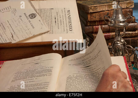 Libro della Costituzione spagnola di 1812, Cadiz, regione dell'Andalusia, Spagna, Europa Foto Stock
