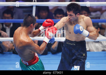 Punti dopo il decimo round. 5 Sep, 2014. (L-R) Adrian Luna (MEX), Ryota Murata (JPN), 5 settembre 2014 - Pugilato : Boxe medio peso bout a Yoyogi 2a palestra, Tokyo, Giappone. Ryota Murata ha vinto la lotta su punti dopo il decimo round. © Yusuke Nakanishi AFLO/sport/Alamy Live News Foto Stock